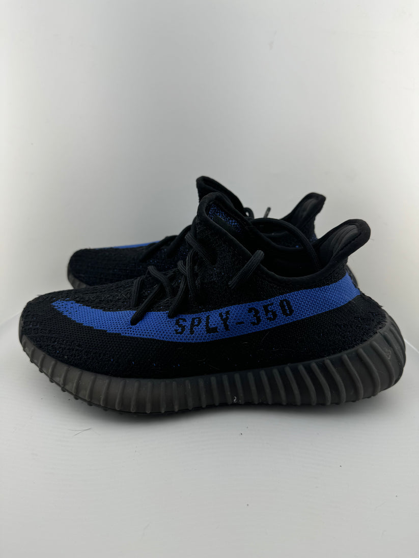 Yeezy 350 V2 Dazzling Blue