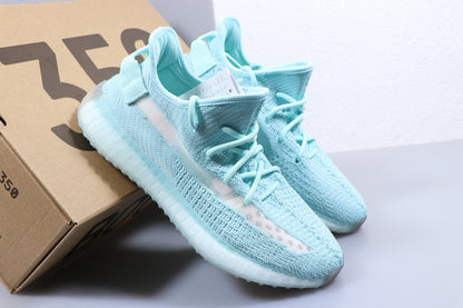 Adidas Yeezy Boost 350 V2 Hyperspace